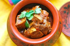 Champaron mutton on pot